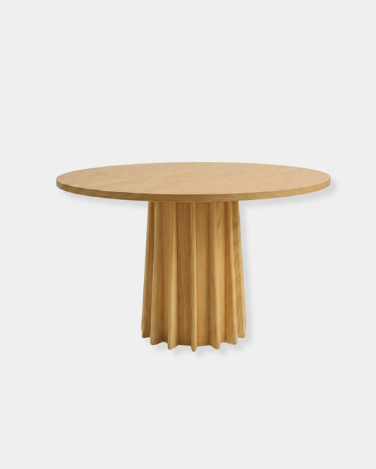 SCULPTURE ROUND DINING TABLE 47" | Stonewaters