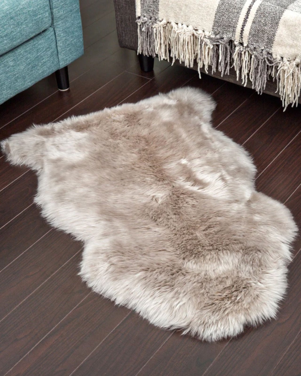 SHEEPSKIN RUG LG STONE | Stonewaters