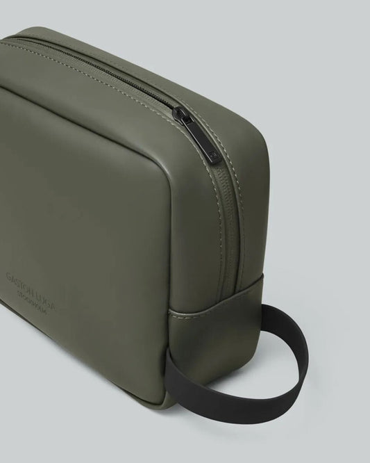 SPLASH TOILETRY BAG - OLIVE | Stonewaters