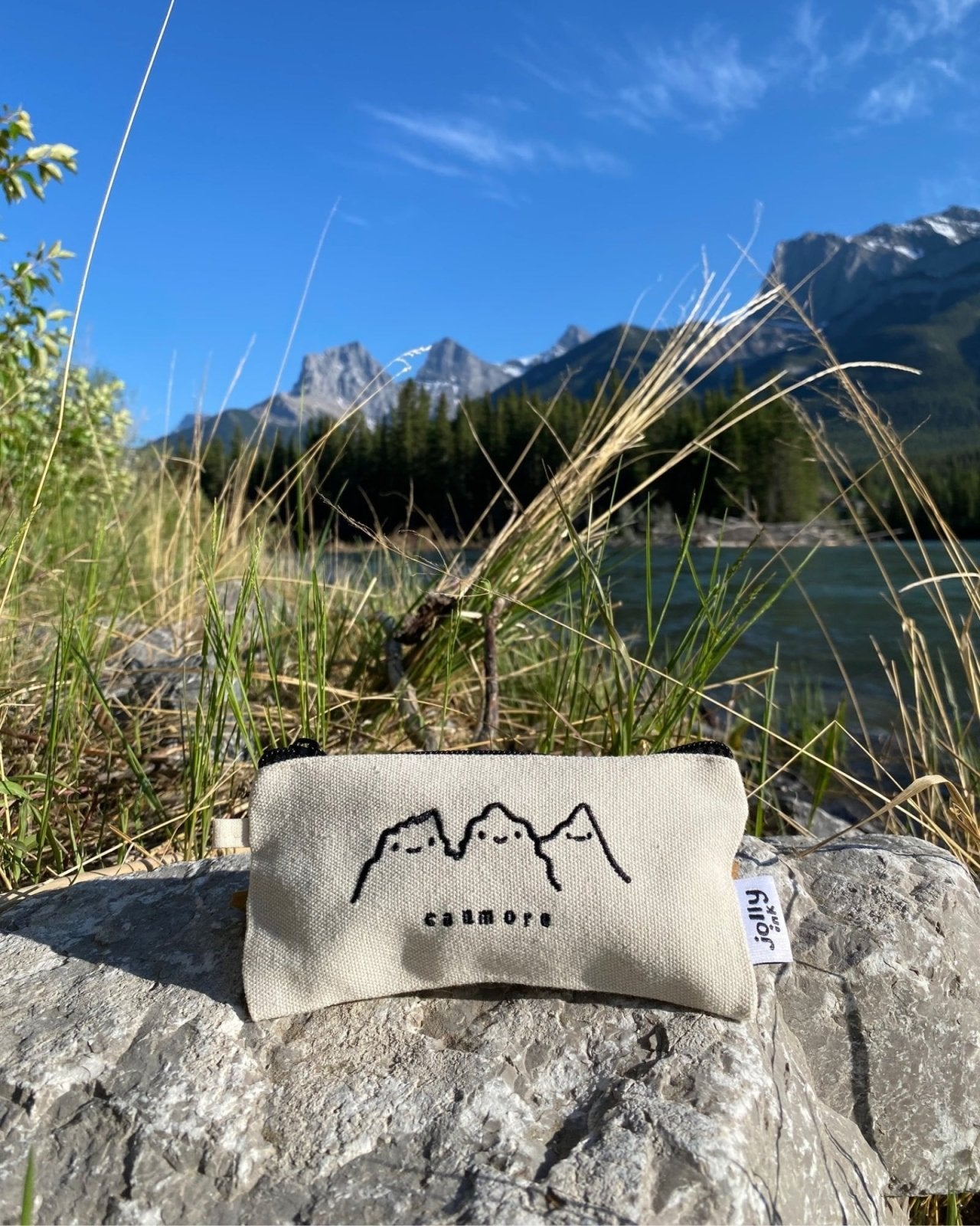 THREE SISTERS EMBROIDERED POUCH - SMALL | Stonewaters