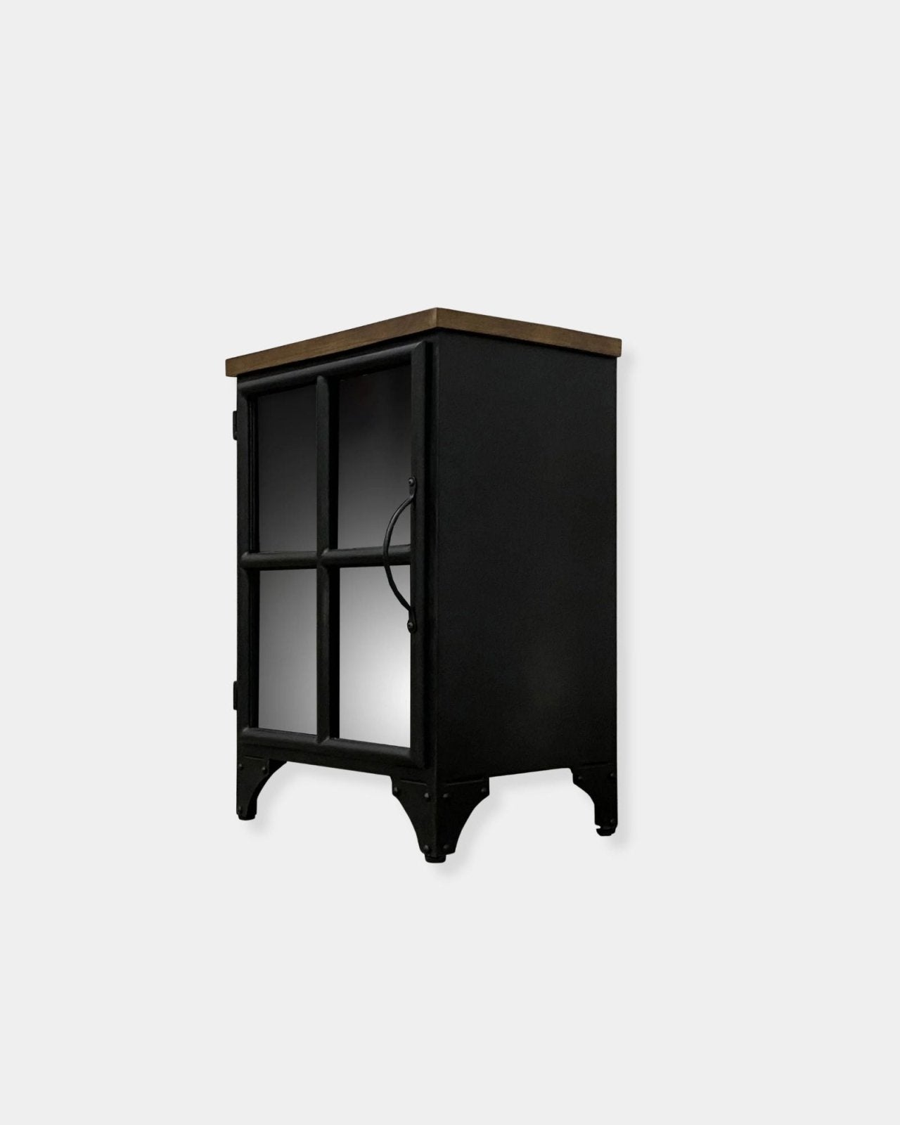 TRADITION SIDE TABLE | Stonewaters