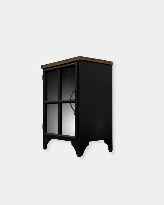 TRADITION SIDE TABLE | Stonewaters