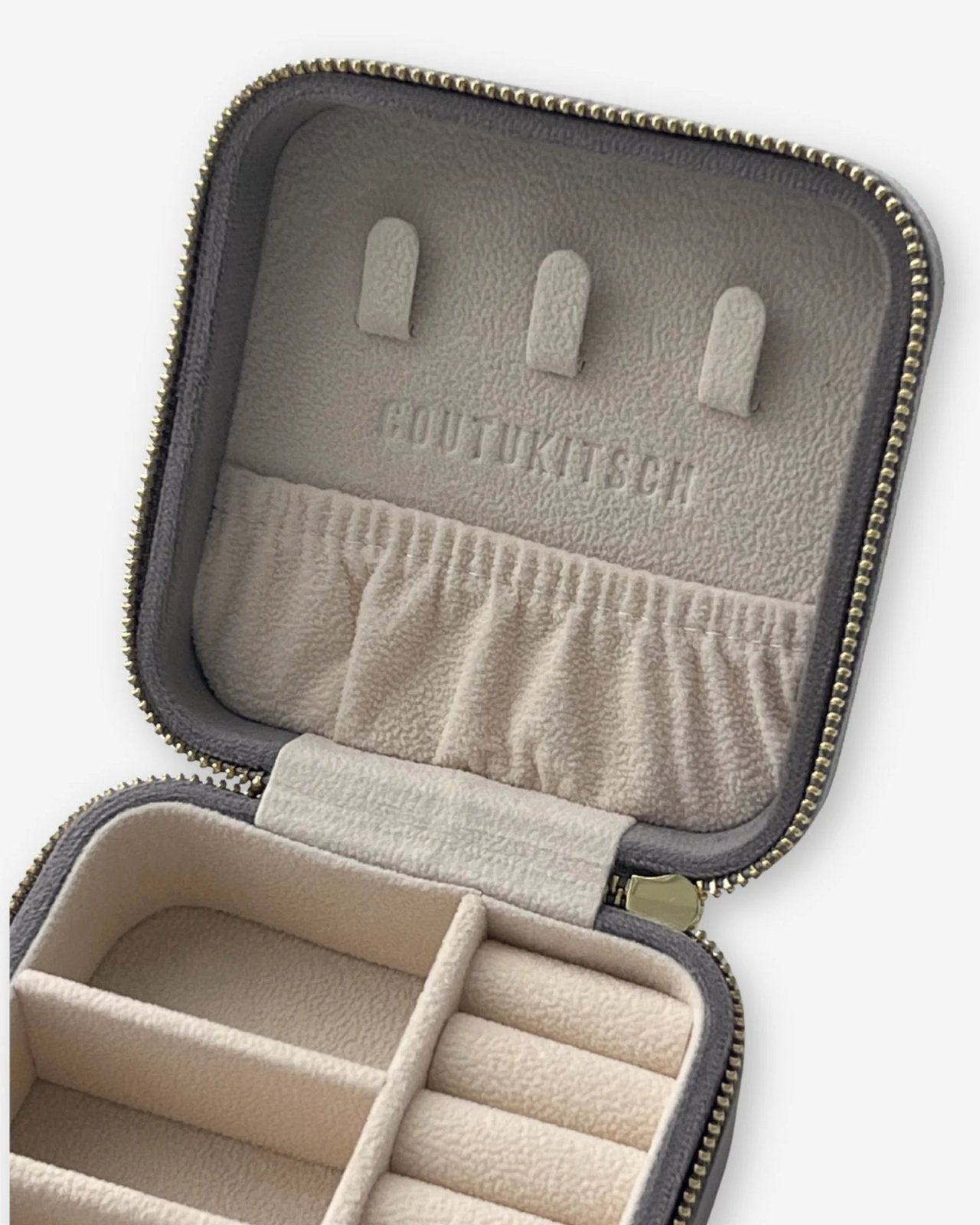 TRUFFLE TRAVEL JEWELRY CASE | Stonewaters
