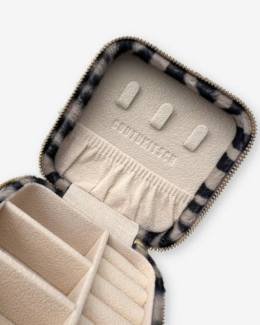 ZEBRA TRAVEL JEWELRY CASE | Stonewaters